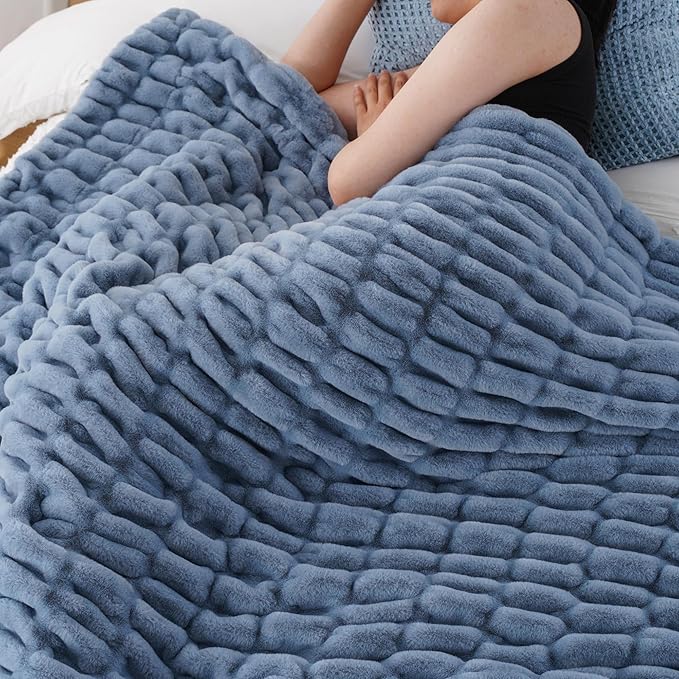 BATTILO Soft Faux Fur Blanket, Large Double Sided Super Soft Fur Blankets and Throws Faux, Bluish Grey Throw Blanket Cozy Blanket Minky Blanket for Bed, Living Room, 60x80 Inches