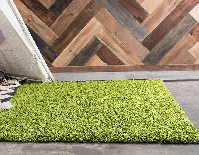 Unique Loom Solid Shag Collection Area Rug (10' x 13' Rectangle, Grass Green)