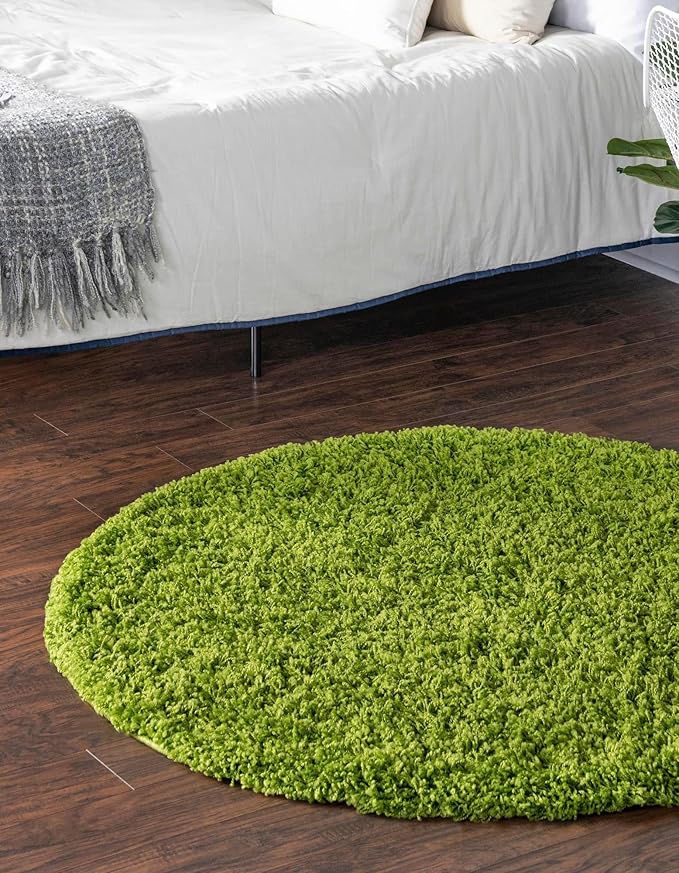 Unique Loom Solid Shag Collection Area Rug (3' 3" Round, Grass Green)
