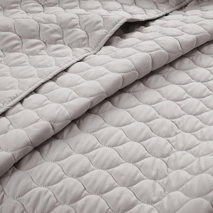 Lush Decor Ella Ruffle Lace Quilt, 3 Piece Set, King, Light Gray - Cute Quilt - King Bedding Set - Gray Bedding - Coquette Decor - Ruffle Trim - Lace Trim