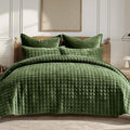 RECYCO Luxury Velvet Quilt Set Full Queen Size Bedding Sets, Ultra Soft Velvet Comforter Set, Lightweight Channel Box Stitch Oversized Bedspread Coverlet for All Season, with 2 Shams, Loden Green