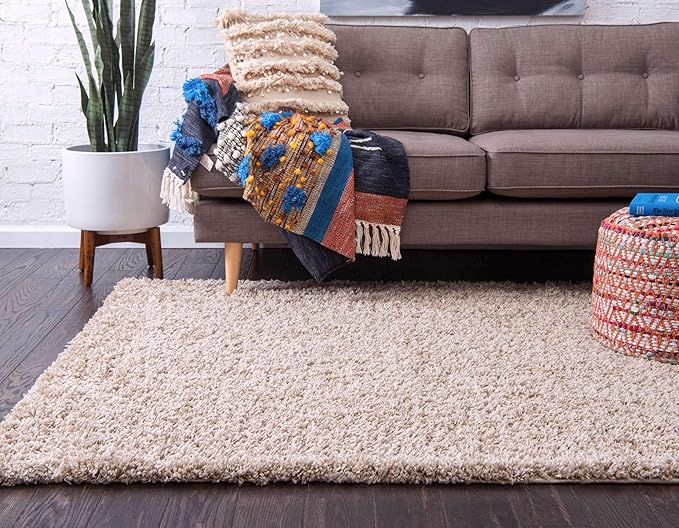 Unique Loom Solid Shag Collection Area Rug (2' 2" x 3' 1" Rectangle, Taupe)
