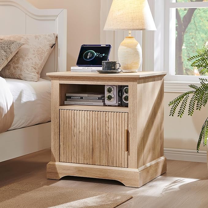 22" Large Fluted Nightstand with Charging Station, Modern End Table, Wood Side Table w/Open Shelf & Spacious Tabletop, Bedside Table with Storage Space for Bedroom, Living Room-Natural
