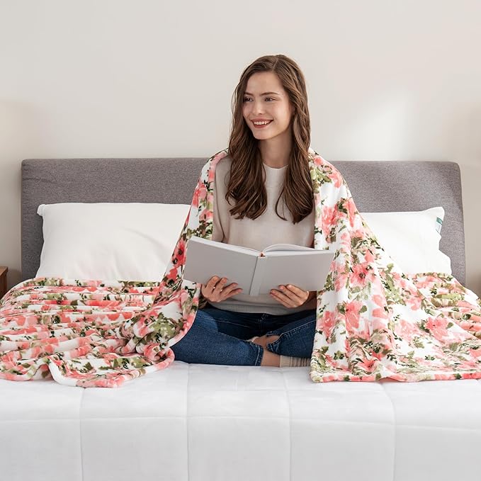 Berkshire Blanket-Classic Heavyweight Soft Printed VelvetLoft® Plush Blanket, Full/Queen Size Soft Fuzzy Warm Blanket for Couch Sofa Bed, Abstraction Pink Green, 90in x 90in