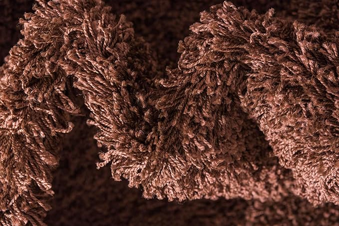 Unique Loom Solid Shag Collection Area Rug (7' 1" x 10' Rectangle, Chocolate Brown)