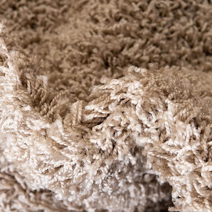 Unique Loom Solid Shag Collection Area Rug (4' 1" Round, Taupe)