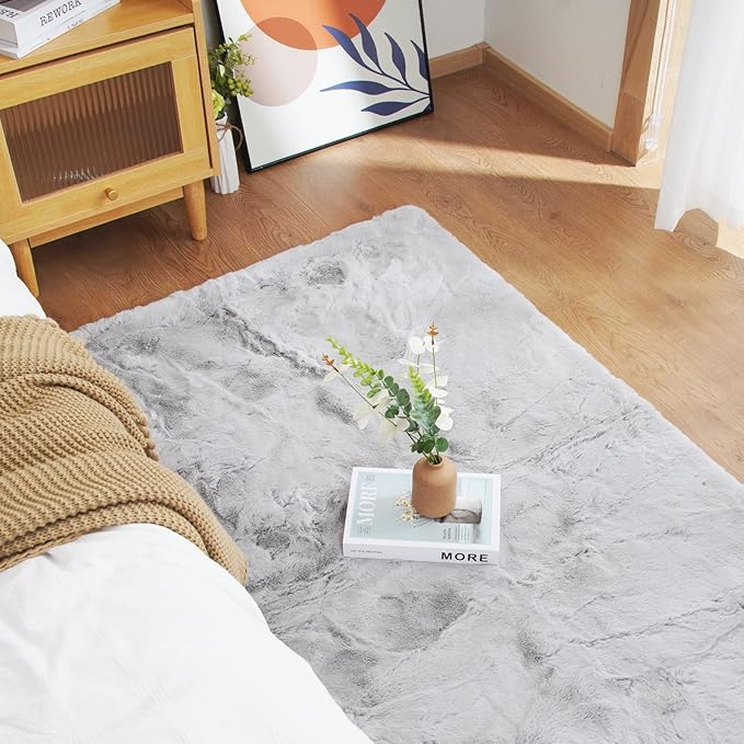 Latepis Area 6x9 Fluffy Grey Rugs Washable Faux Rabbit Fur Rug Large Fuzyy Shag Rugs for Living Room Plush Throw Bedroom Rug Shaggy Nursery Home Decor