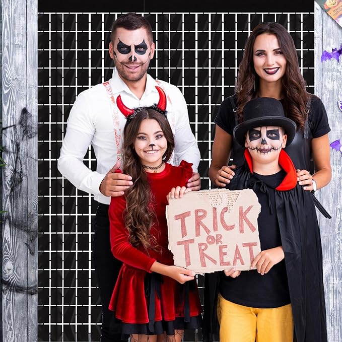 GOER Black Party Backdrop Metallic Tinsel Foil Fringe Curtains Photo Booth Props for New Year's Eve Graduation Halloween Birthday Casino Theme Holiday Celebration Decorations