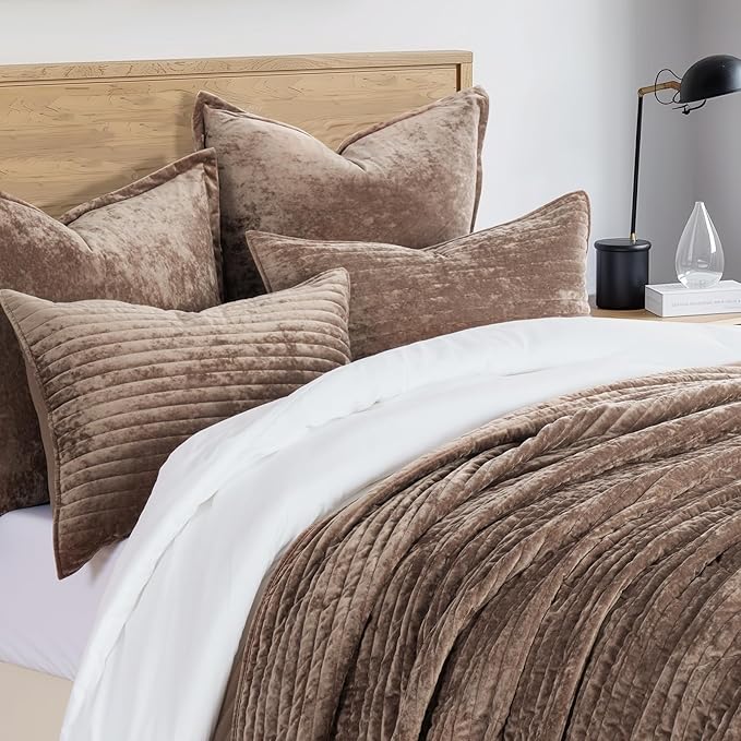 EVERGRACE Velvet Quilt Set California King 118'' x 106'', Luxurious Soft Striped Channel Bedding Set, Lightweight Velvet Comforter for All Season, Oversized Bedspread Coverlet w/ 2 Shams, Mocha Brown