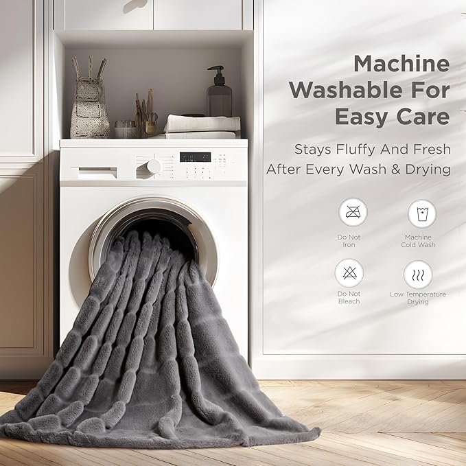 Sophia & William Throw Blanket for Couch Sofa(60x80 Inches) - Faux Fur Throw Soft Cozy, Gifts for Women, Grey