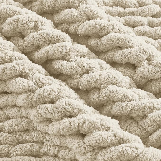 Carriediosa Chunky Knit Throw Blanket 60" X 80" Twin, 100% Hand Made Large Chenille Loop Yarn Soft Fluffy Throws for Couch Sofa Bed, Big Crochet Cozy Heavy Thick Cable Woven Blanket, Light Beige