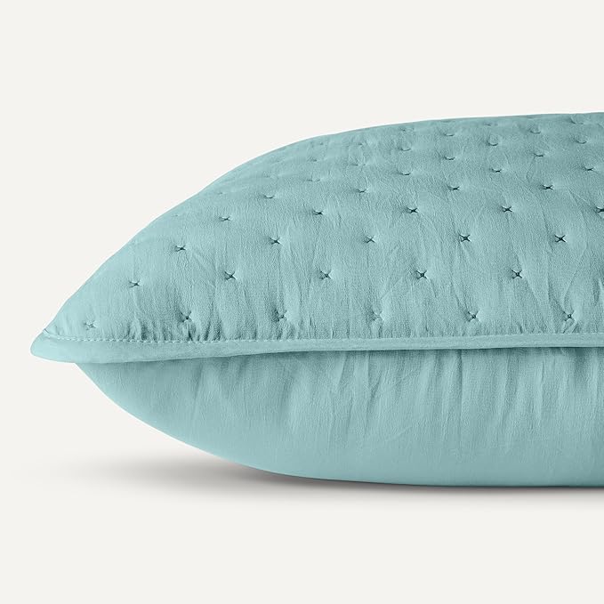 Amazon Basics Brushed Microfiber Quilt Set, Extra Soft with Natural Texture, 2-Piece,Twin/Twin XL, Blue