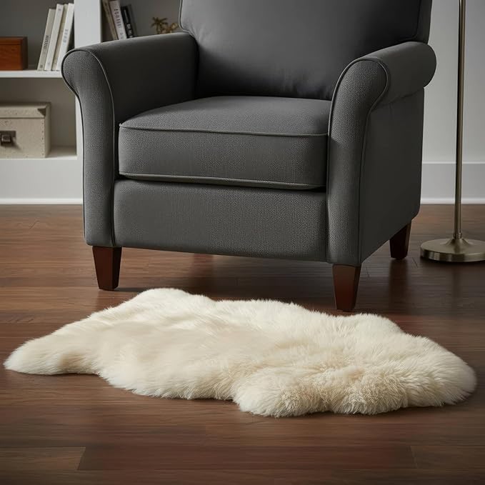 Premium Cream/Champagne Sheepskin Rug - Sheep Rugs - Soft Fluffy Real Sheepskin Fur - 2ft x 3ft Sheep Skin Chair Throw
