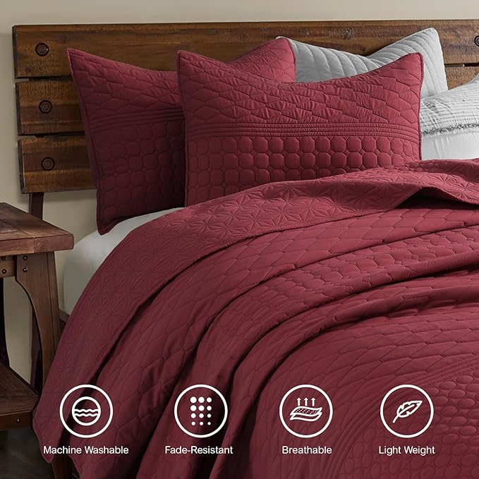 HORIMOTE HOME Burgundy Red King Size Quilt Set - Soft Microfiber Bedspread with 2 Shams, Lightweight & All-Season Geometric Coverlet for Cozy Bedding