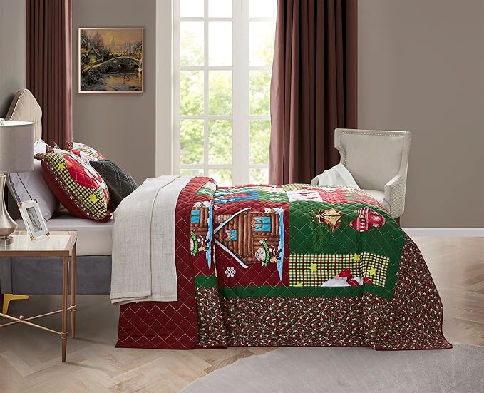 CHIXIN Christmas Oversized Bedspread King Size, Santa Claus Pattern Bedding Quilt, Rustic Lodge Plaid Patchwork Coverlet Set, Lightweight & Soft Microfiber, 3 Piece, King/Cal King