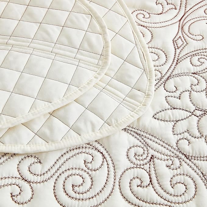 CHIXIN Bedspread Coverlet Quilt Set Full Size - Lightweight Bedding Cover - Beautiful Stitching - 5 Piece Reversible Bedspread - Luxury Damask Paisley Pattern (Full, Ivory)