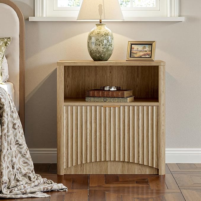 Evermagin Fluted Nightstand, Natural Oak Bedside Table with Drawer and Storage, Wood End Table Mid Century Modern, Large Night Stand for Bedroom