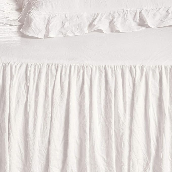 Lush Decor Ruffle Skirt Bedspread Set - 3-Piece Luxurious Farmhouse Bedding - Elegant Ruffle Detail - Timeless Style - Soft Lightweight Sheets - King, White
