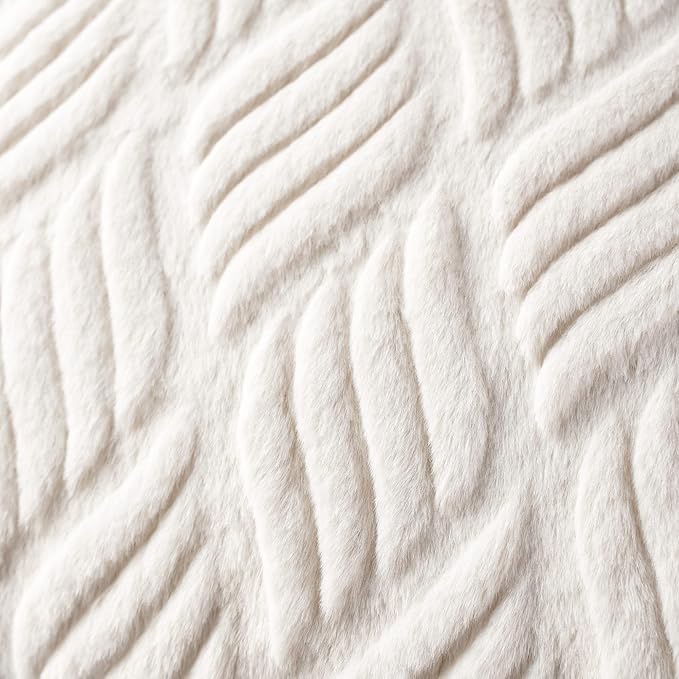 BATTILO HOME White Faux Fur Throw Blanket for Couch, Bed, Cream Faux Rabbit Fur Blanket Throw 50"x60", Blanket, Ivory Blanket with 1 Fur Pillow Cover, 18"x18"