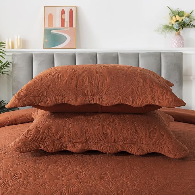 HoneiLife Queen Quilt Bedding Set - 3 Pieces Microfiber Quilt Sets Lightweight Bedspreads Reversible Coverlets Retro Bed Cover Paisley Pattern Bedding Set All Season Quilts-Rust