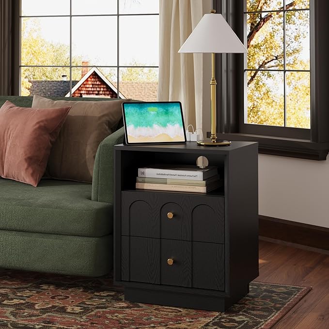 Nightstand with Charging Station, Modern Nightstand with Arched Design, Minimalist End Table with Wood Grain Texture, Bedside Table for Bedroom Living Room Sofa Office, Black
