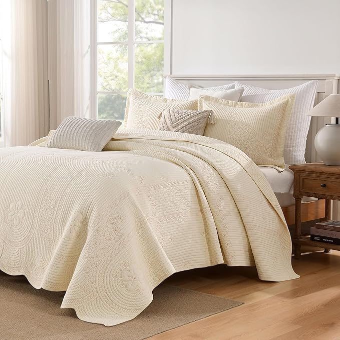 MarCielo 100% Cotton Quilt Set Lightweight Bedspread with Scalloped Edge, Farmhouse Vintage Bedding, All Season Use(Tu Beige,King (112"x102"))
