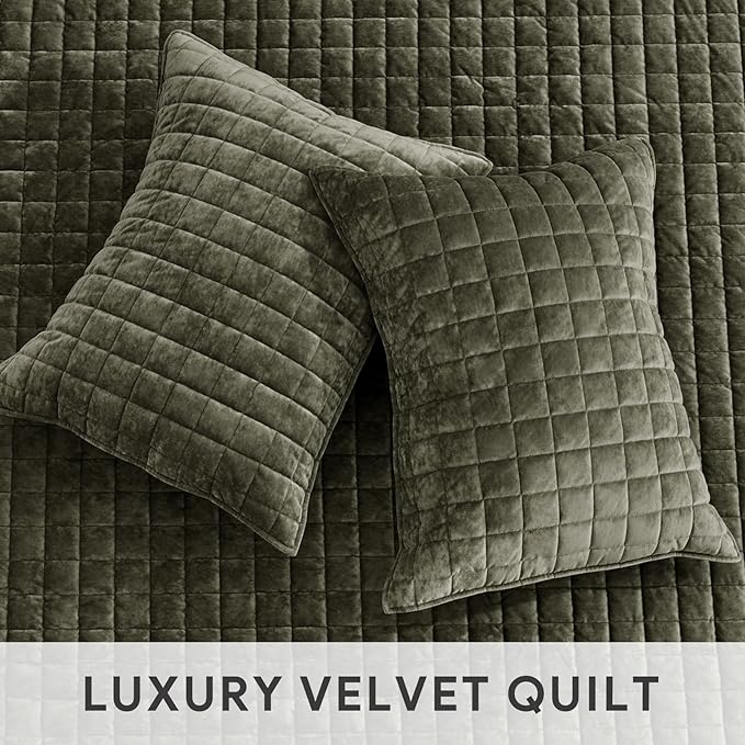 RECYCO Luxury Velvet Quilt Set Twin/Twin XL Size, Lightweight Velvet Comforter Set, Oversized Bedspread Coverlet Quilted Bedding Set, with 1 Matching Pillow Sham, for All Season, Olive Green