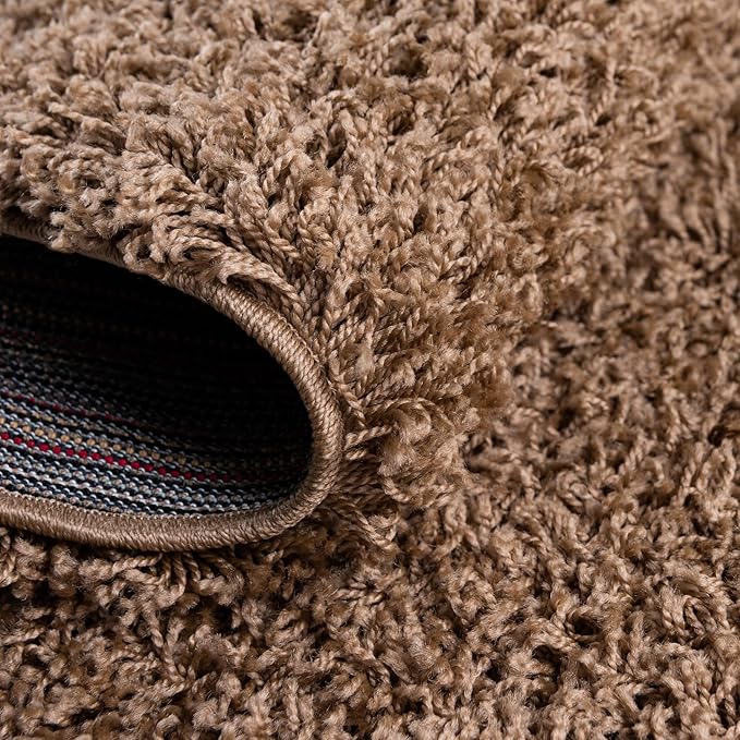 Unique Loom Solid Shag Collection Area Rug (5' 1" x 8' Oval, Sandy Brown)