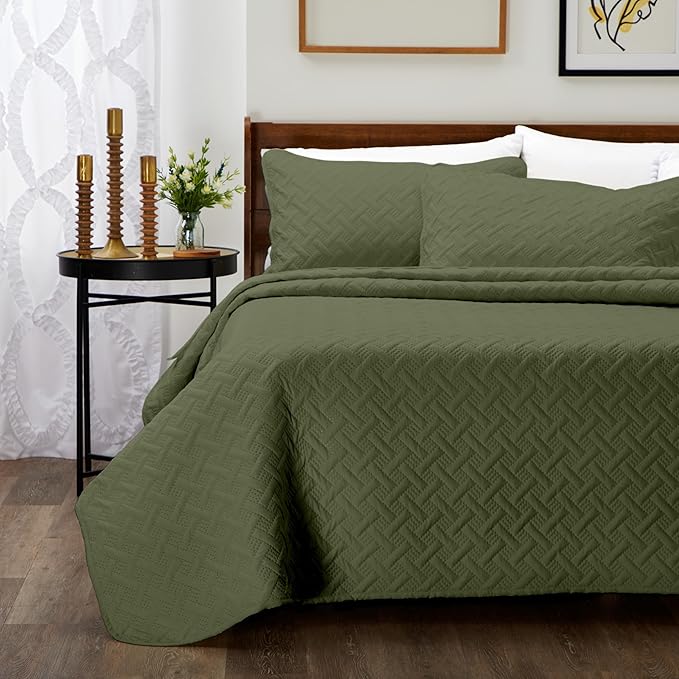 Cosy House Collection Luxury Rayon Derived from Bamboo 2-Piece Quilt Set - Ultra Soft Quilted Coverlet Bedspread - Classic Weave Stitch - Includes Quilt and 1 Pillow Sham (Twin/Twin XL, Sage Green)