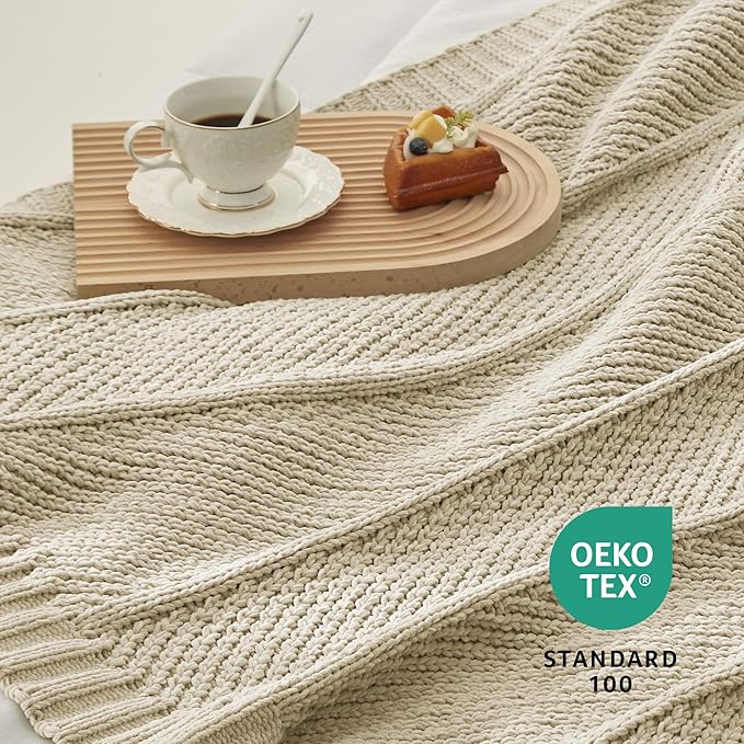 Amélie Home Chevron Chenille Knit Throw Blanket for Couch, Cozy Texture Decorative Soft Blanket for Sofa & Chair, 50"x60", Beige