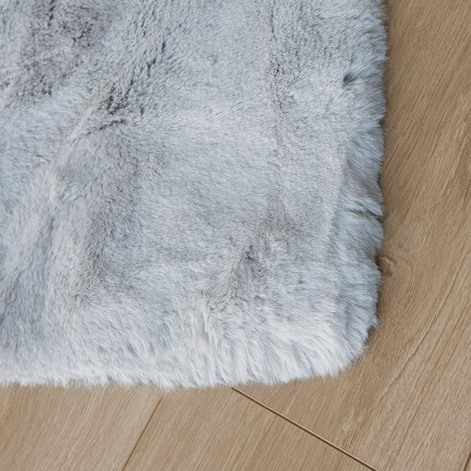 Washable Area Rugs 5x7 Rugs for Living Room Silver Grey Faux Rabbit Fur Rug for Bedroom Faux Sheepskin Rug Teen Room Home Décor