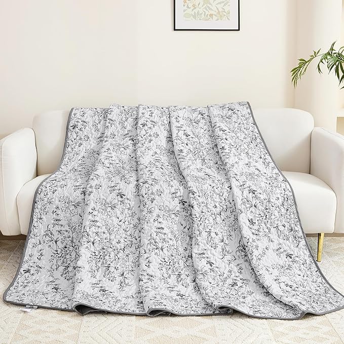 WONGS BEDDING Quilt Queen Size, Grey Quilt Bedding Set with 2 Pillowcases, Botanical Quilt for Queen Bed, Soft Microfiber Lightweight Coverlet Bedspread for All Season (96"×90", 3 Pieces)