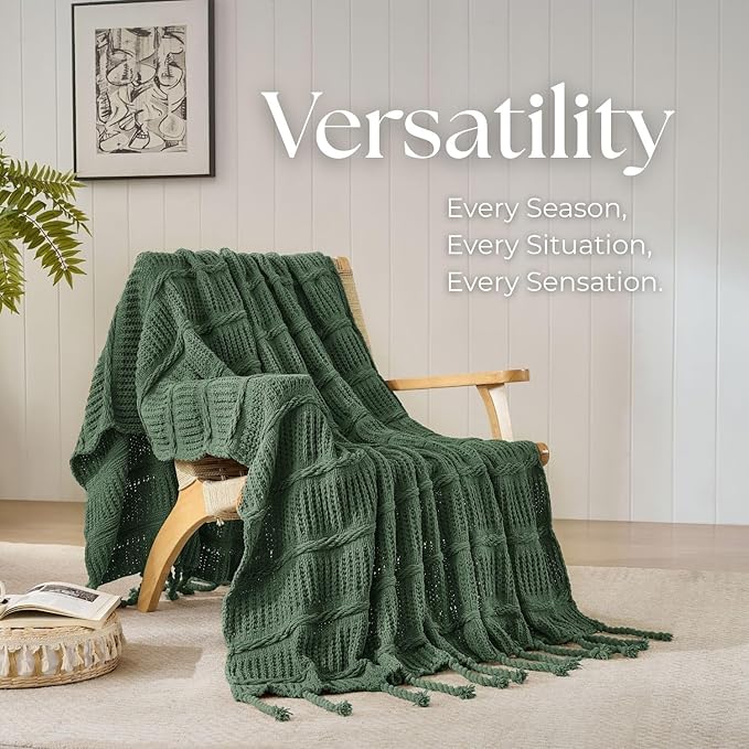 Boho Knitted Chenille Blanket with Tassels - Lightweight & Soft All-Season Throw - 3D Classic Pattern for Living Room Bedroom Couch, Imperial Green, King 90"x108"