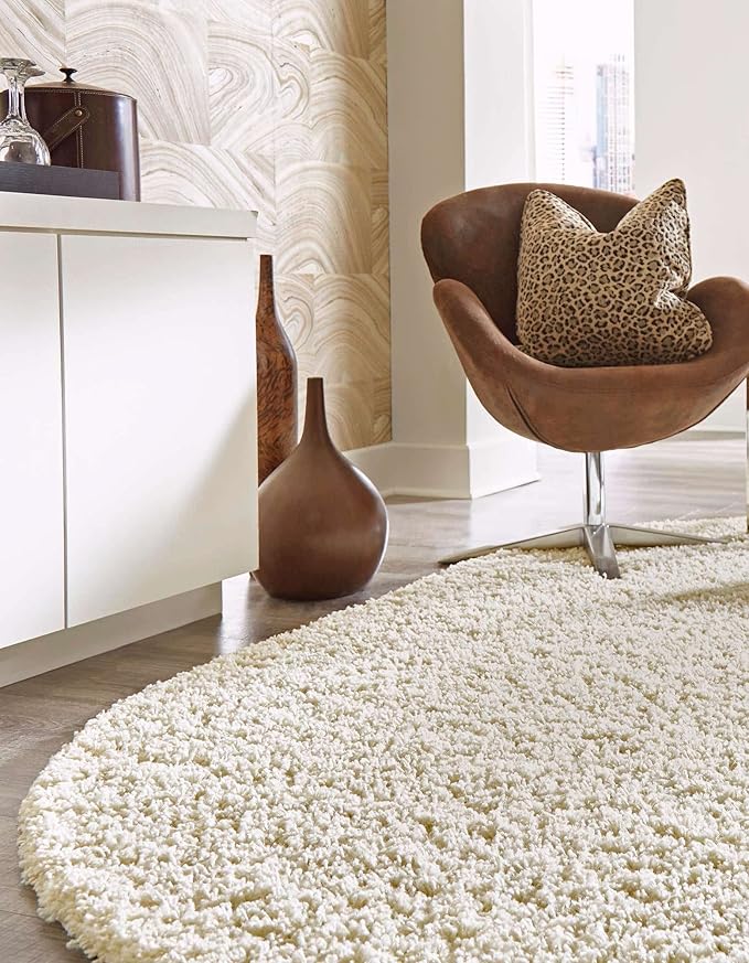 Unique Loom Solid Shag Collection Area Rug (3' 3" x 5' 3" Oval, Pure Ivory)