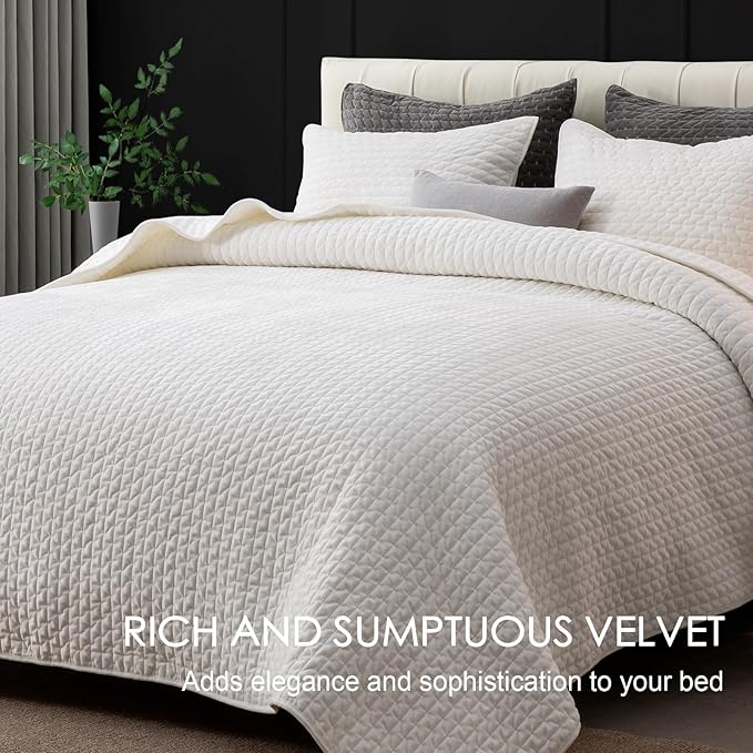 Powdion Velvet Quilt King Size,Bedspread Quilted Bedding Set, Luxurious Soft Coverlet Set Lightweight Velvet Comforter for All Season with 2 Pillow Shams, Striped Quilt Set, 96x106 Cream White