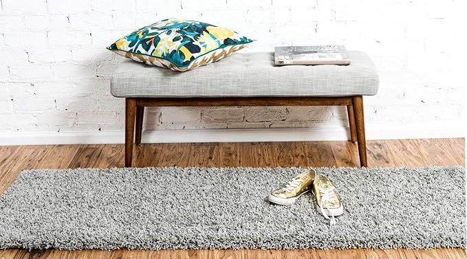 Unique Loom Solid Shag Collection Area Rug (2' 6" x 19' 8" Runner, Cloud Gray)