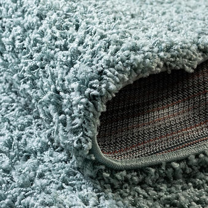Unique Loom Solid Shag Collection Area Rug (5' 3" Round, Light Slate Blue)