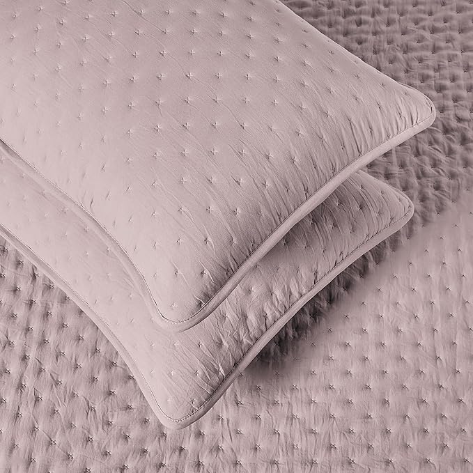 Amazon Basics Brushed Microfiber Quilt Set, Extra Soft with Natural Texture, 3-Piece,Queen/Full, Purple