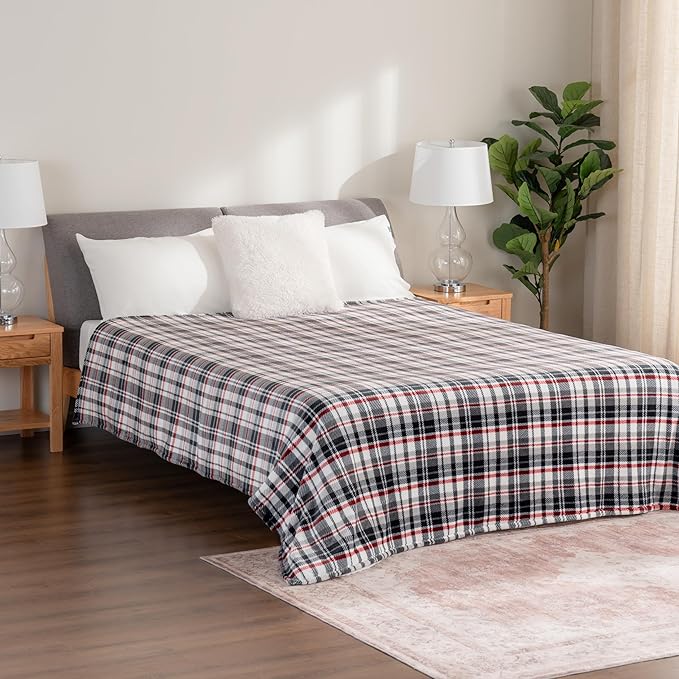 Berkshire Blanket-Classic Heavyweight Soft Printed VelvetLoft® Plush Warm Blanket, Twin Size Soft Fuzzy Blanket for Couch Sofa Bed, Plaid Black Red, 60in x 90in