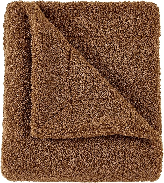 HiEnd Accents Teddy Throw Blanket, 60x90 inch, Umber, Oversized Boucle Throw Blanket, Soft Cozy Classic Chic Casual Heavy Blanket, Modern Rustic Plush Comfy Warm Blanket for Bed, Sofa