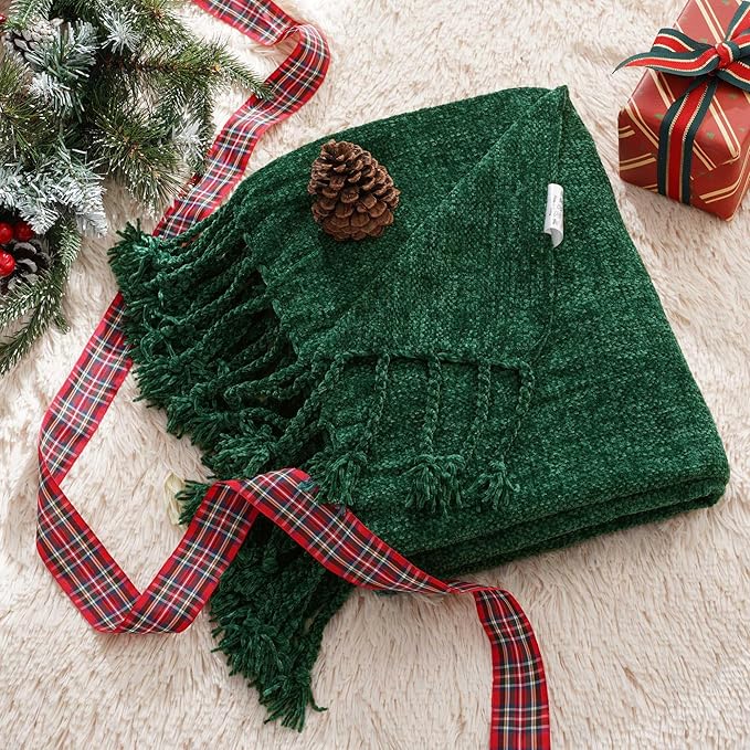 BATTILO HOME Chenille Knit Throw Blanket for Couch, Soft Cozy Christmas Green Knitted Throw Blanket with Fringe, Lightweight Blanket for Christmas Decoration, 50"x60"