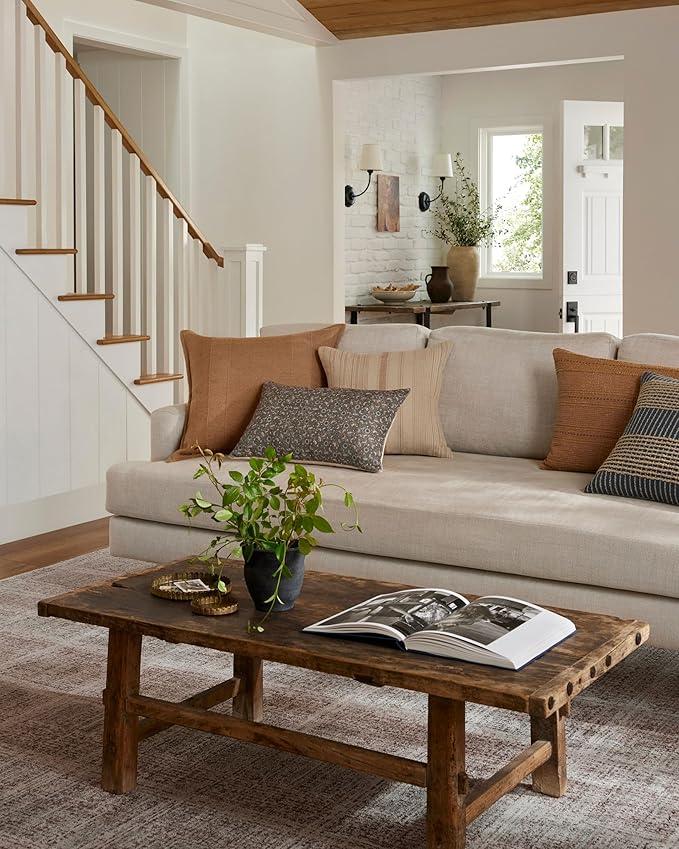Loloi Angela Rose Ember Collection EMB-10 Fog/Dove 2'-7" x 7'-6" Runner Rug
