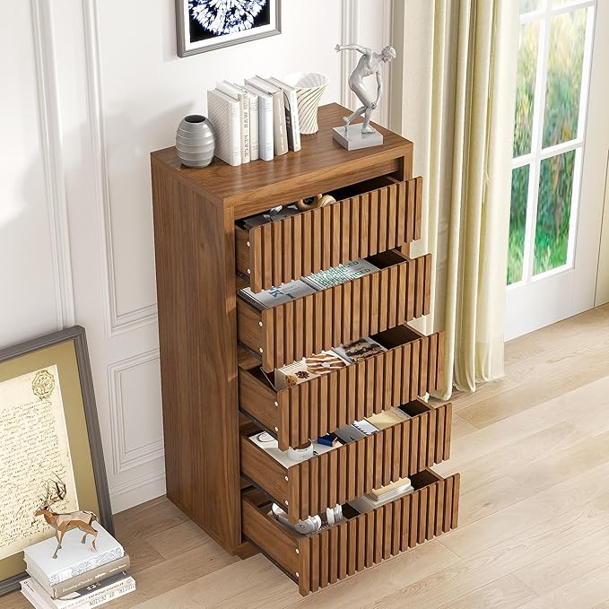 Fluted Tall 5 Drawer Dresser, Mid Century Dresser for Bedroom, 45 Inch Wood Chest of Drawers, Modern Closet Clothes Organizer, Walnut Wooden Storage for Living Room, Brown