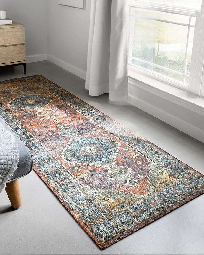 Loloi Skye Collection SKY-11 Rust/Blue 6'-0" x 6'-0" Round Area Rug