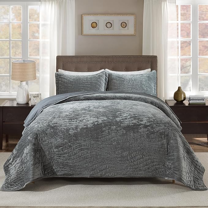HoneiLife Velvet Quilt Sets King - Lightweight Bedspreads 3-Pieces, Stripe Coverlets Rustic Bed Cover King Quilt Bedding Sets for All Season Use, Grey
