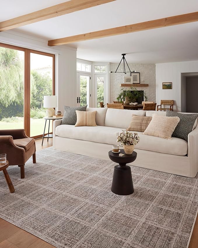 Loloi Angela Rose Ember Collection EMB-10 Fog/Dove 2'-3" x 3'-10" Accent Rug