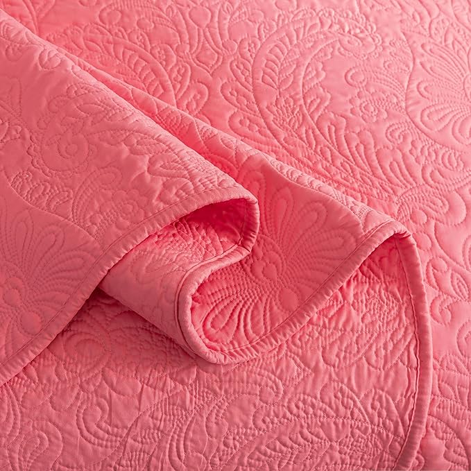 HoneiLife Queen Quilt Bedding Set - Microfiber Quilt Sets for Queen Bed, 3-Piece Lightweight Bedspreads,Reversible Coverlets Rustic Bedlinen Sets, Floral Bedding Set All Season Quilts-Sugar Coral