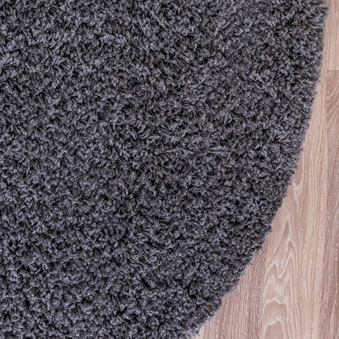Unique Loom Solid Shag Collection Area Rug (6' 1" Round, Graphite Gray)