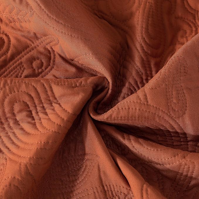 HoneiLife Queen Quilt Bedding Set - 3 Pieces Microfiber Quilt Sets Lightweight Bedspreads Reversible Coverlets Retro Bed Cover Paisley Pattern Bedding Set All Season Quilts-Rust