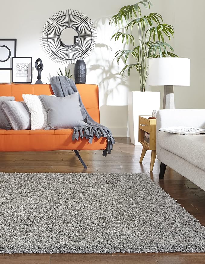 Unique Loom Solid Shag Collection Area Rug (4' 1" x 6' 1" Rectangle, Cloud Gray)